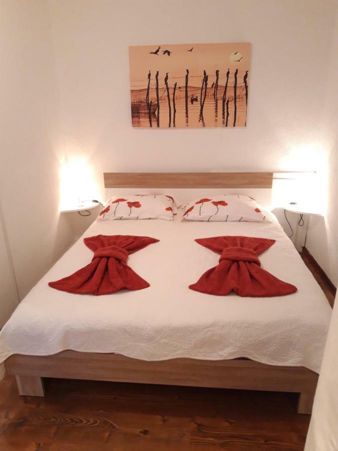 Apartment Porat 로비니 외부 사진
